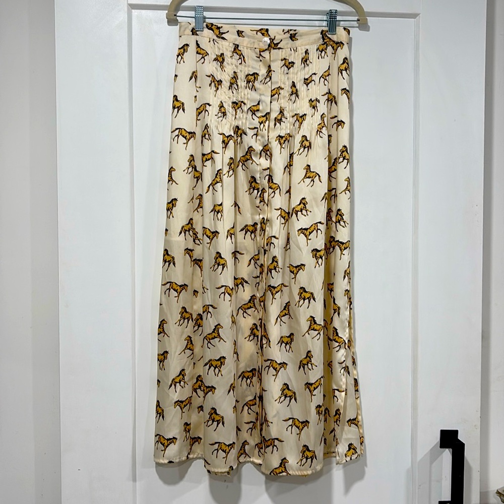Top Shop Pleated Long Skirt.